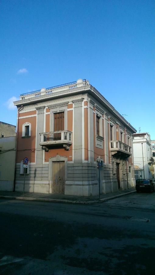 Palazzo Don Ruggiero Hotel San Ferdinando di Puglia ภายนอก รูปภาพ