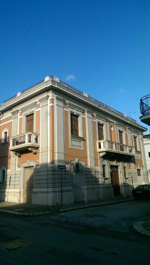 Palazzo Don Ruggiero Hotel San Ferdinando di Puglia ภายนอก รูปภาพ